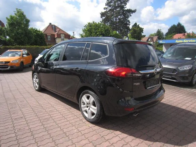 Opel Zafira Tourer