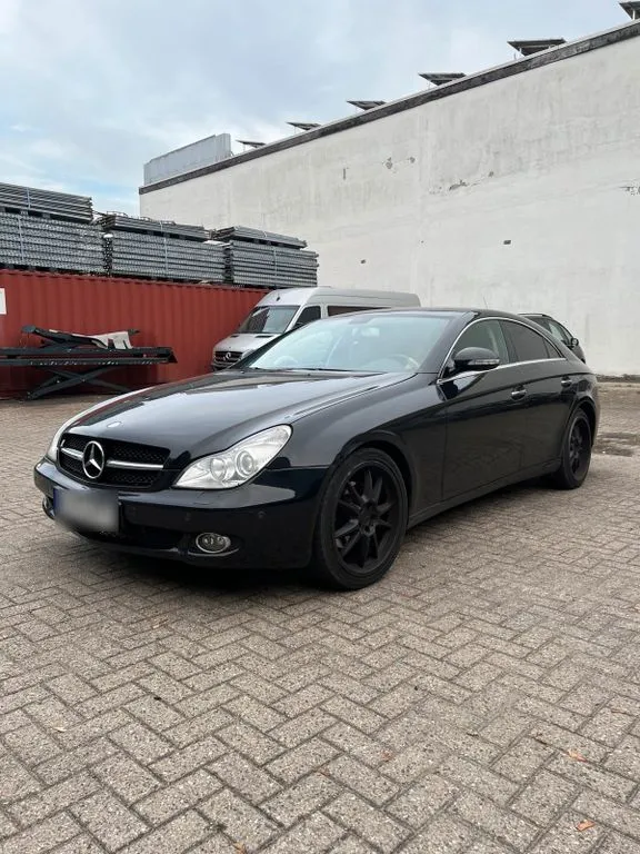 Mercedes-Benz CLS 320