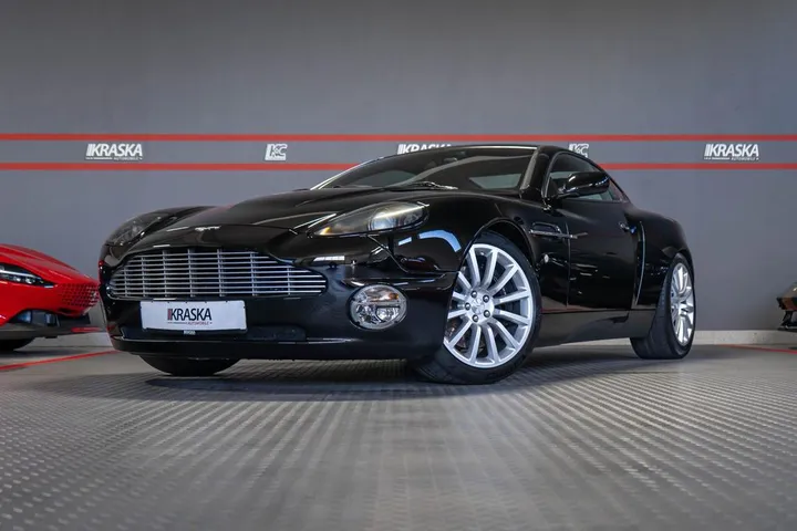 Aston Martin Vanquish