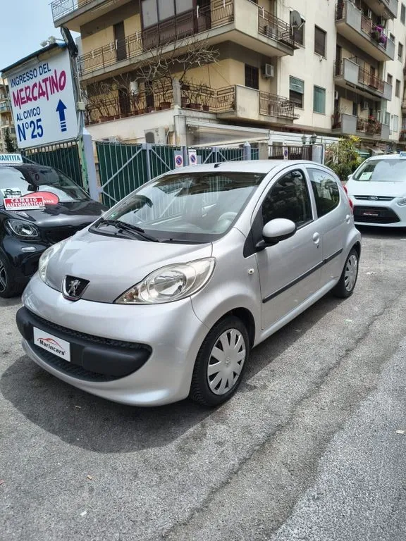 Peugeot 107