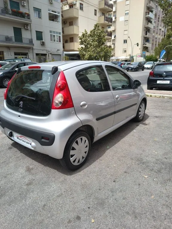 Peugeot 107