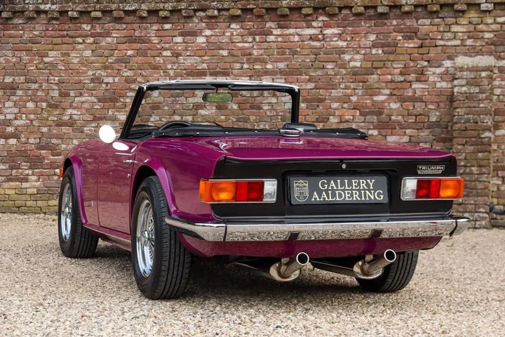 Triumph TR6