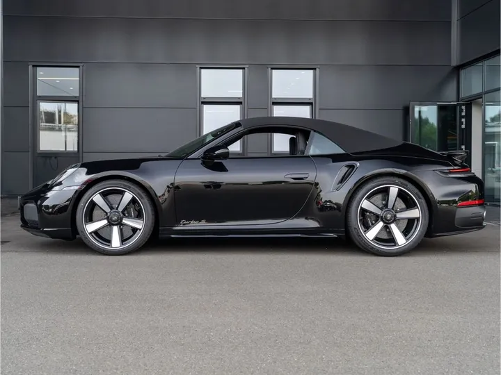 Porsche 992