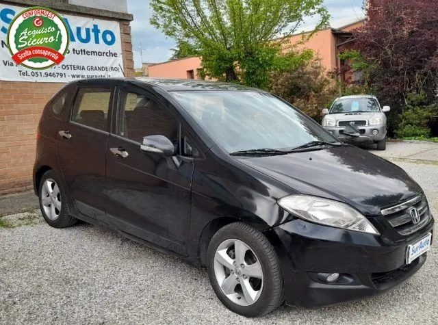 Honda FR-V