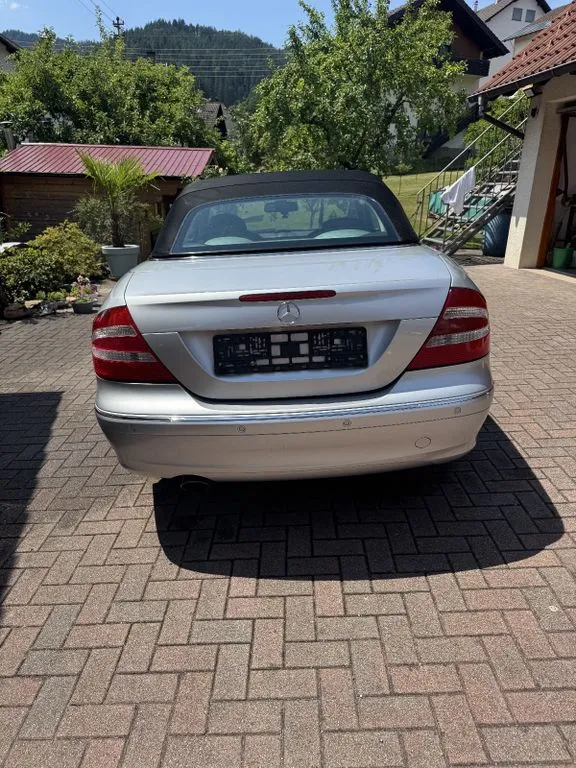 Mercedes-Benz CLK 200
