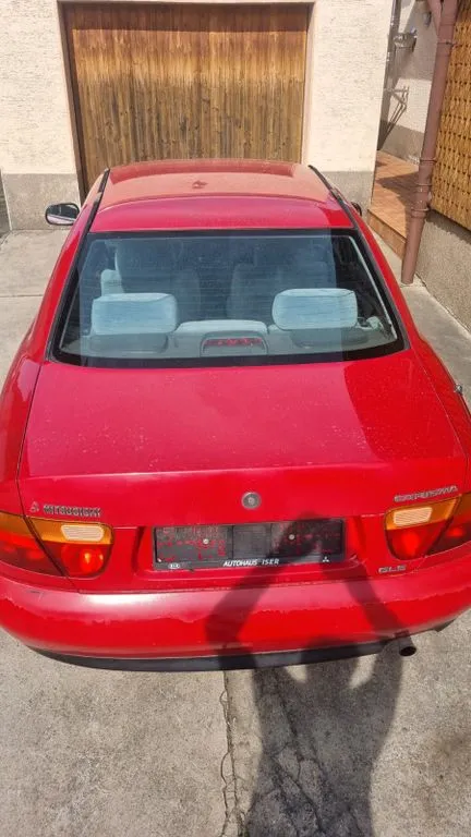 Mitsubishi Carisma