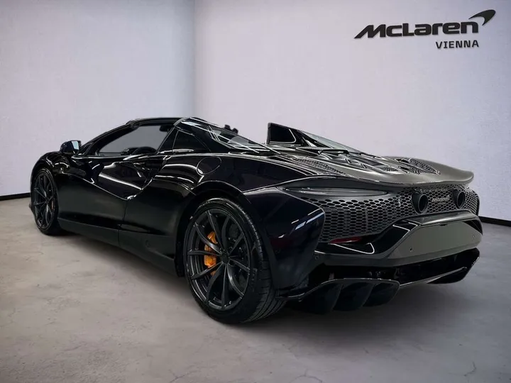 McLaren Artura