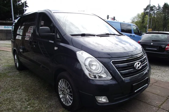 Hyundai H-1