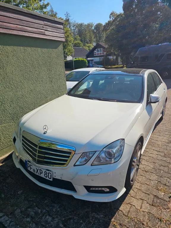 Mercedes-Benz E 500