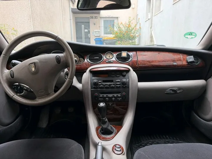 Rover 75