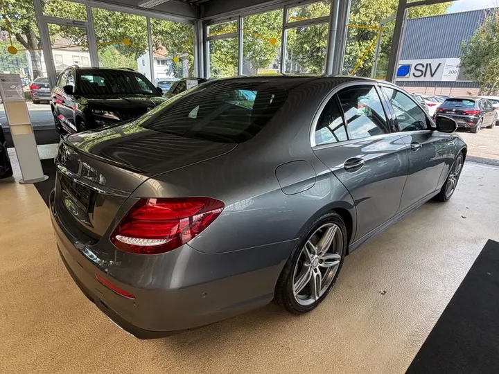 Mercedes-Benz E 350
