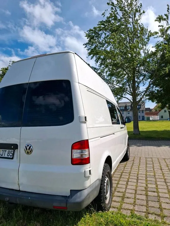 Volkswagen T5 Transporter