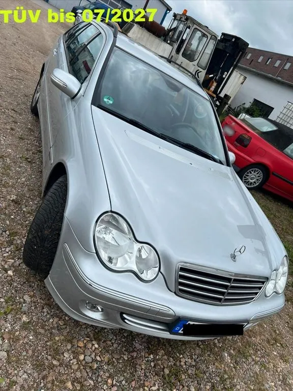 Mercedes-Benz C 200