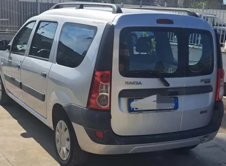 Dacia Logan