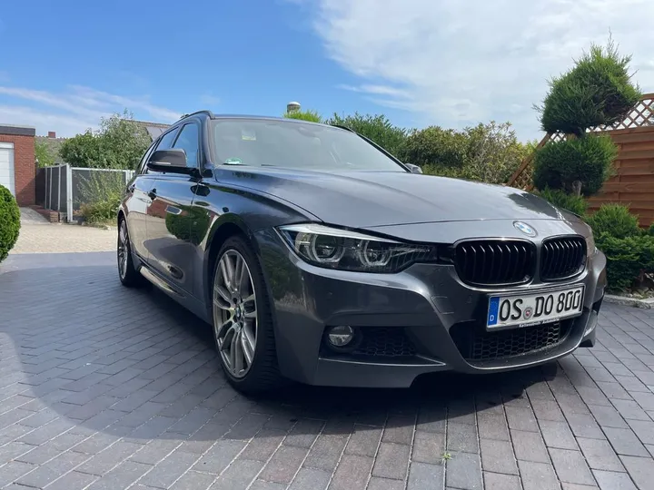 BMW 320