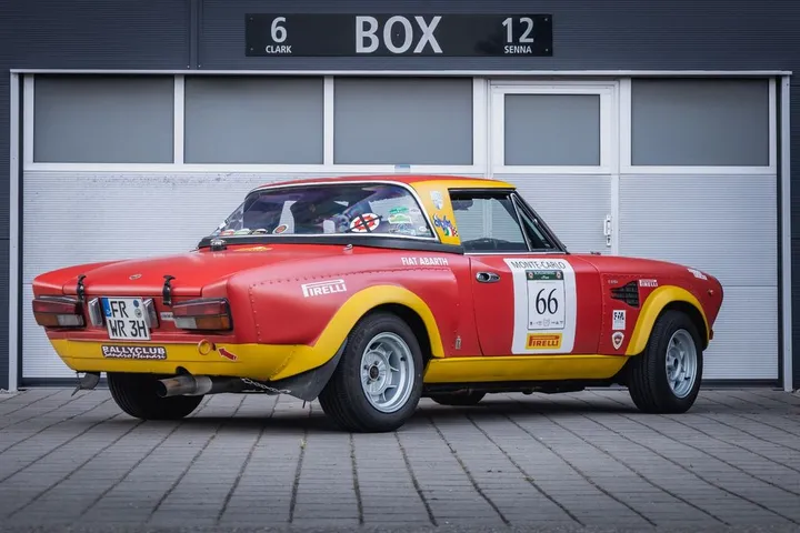Fiat 124 Spider