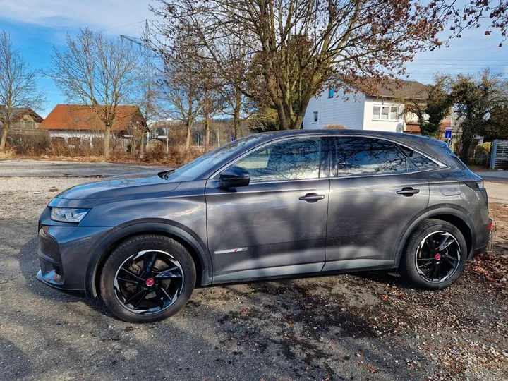 DS Automobiles DS7 (Crossback)