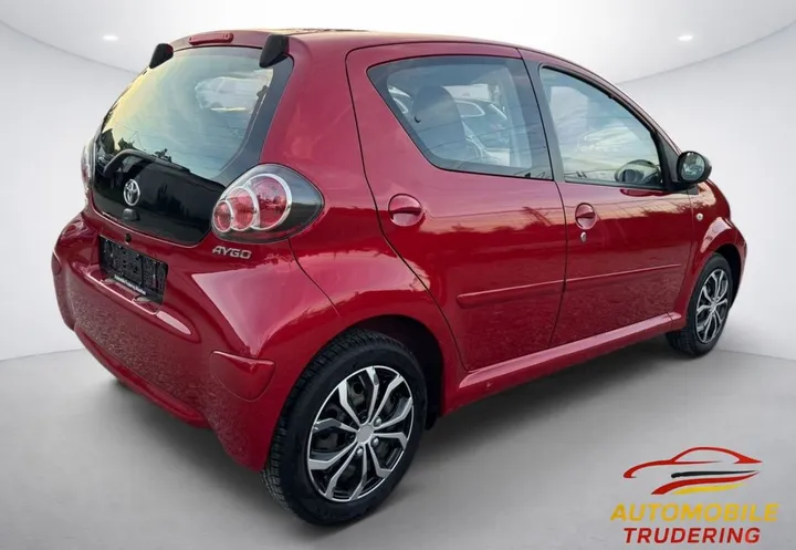 Toyota Aygo (X)