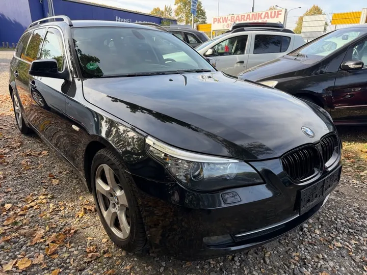 BMW 525
