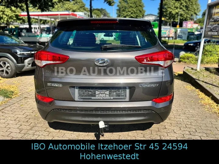 Hyundai TUCSON