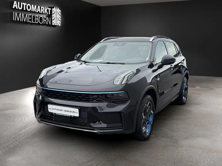 Lynk&Co 01