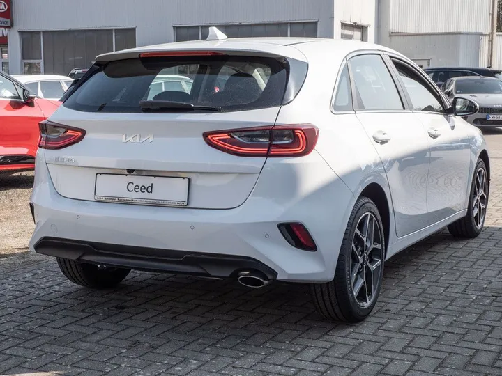 Kia cee'd / Ceed