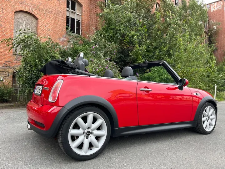 MINI Cooper S Cabrio