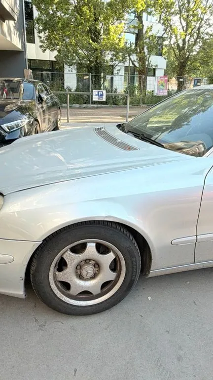 Mercedes-Benz 200