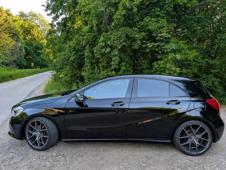 Mercedes-Benz A 200