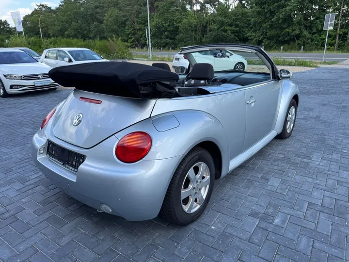 Volkswagen New Beetle