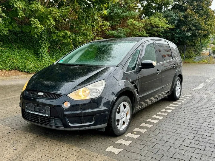 Ford S-Max