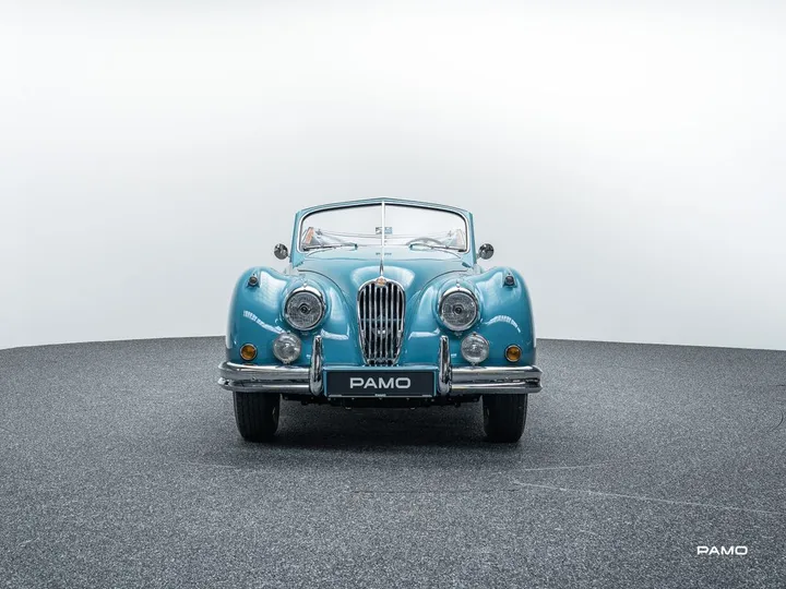 Jaguar XK
