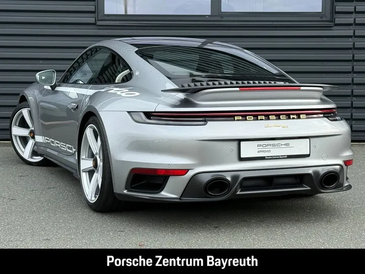 Porsche 992