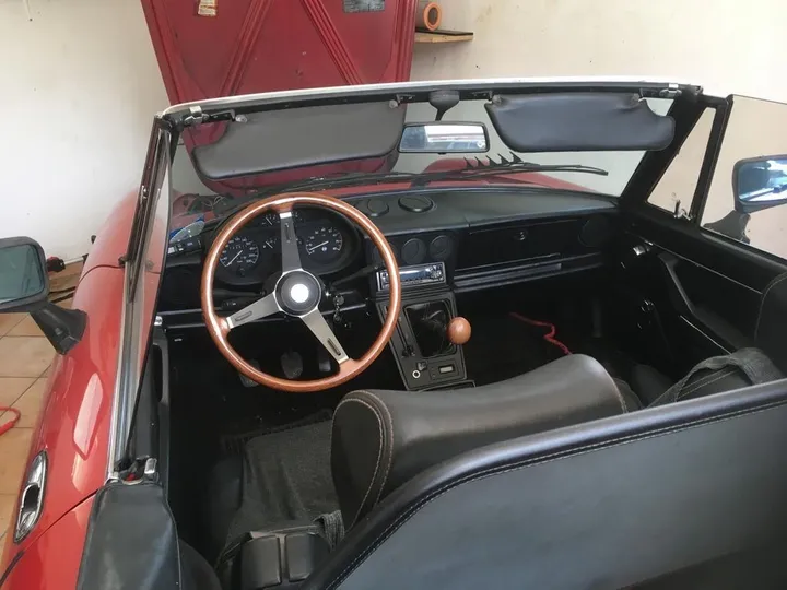 Alfa Romeo Spider