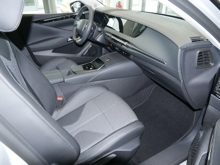 DS Automobiles DS4