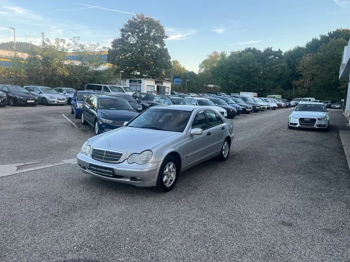 Mercedes-Benz C 180
