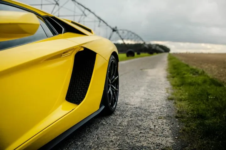 Lamborghini Aventador