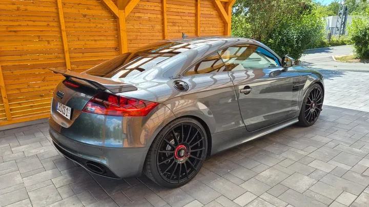 Audi TT RS