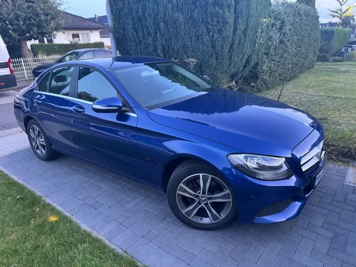 Mercedes-Benz C 180