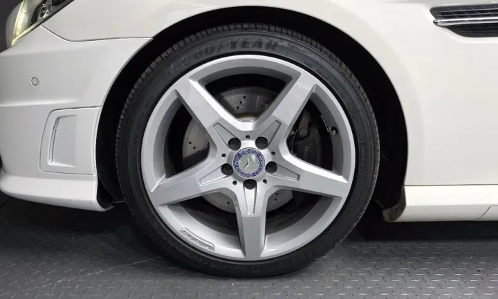 Mercedes-Benz SLK-Class