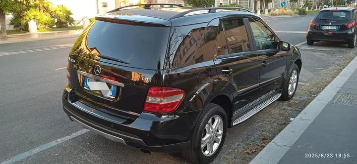 Mercedes-Benz ML 320
