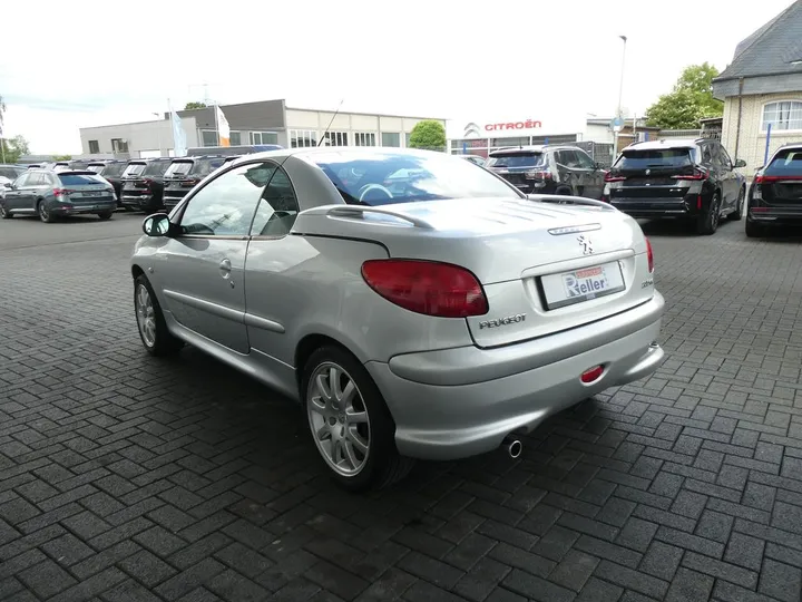 Peugeot 206