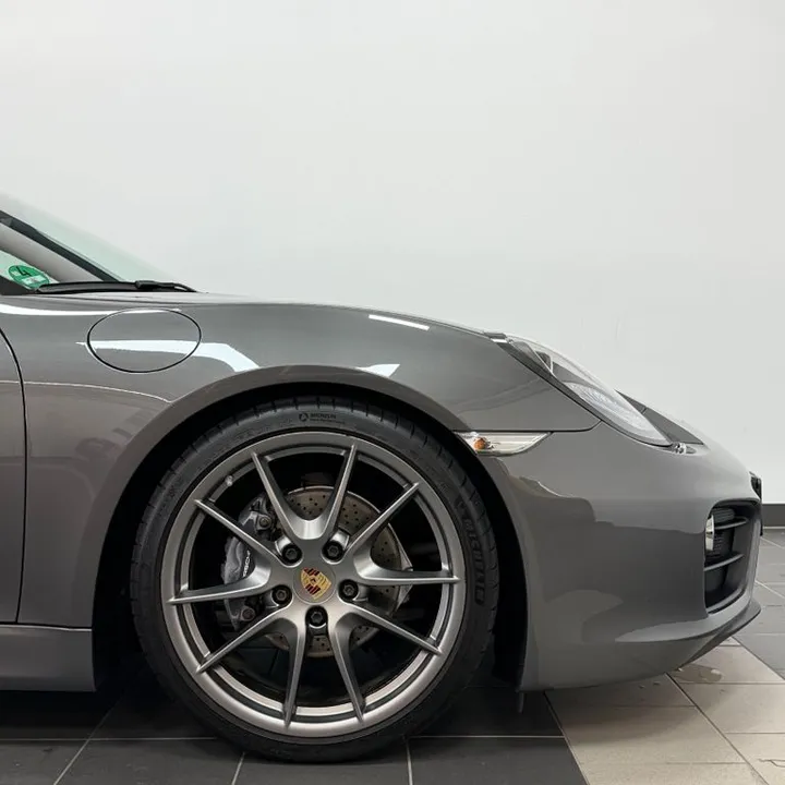 Porsche Cayman
