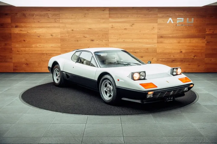 Ferrari 512
