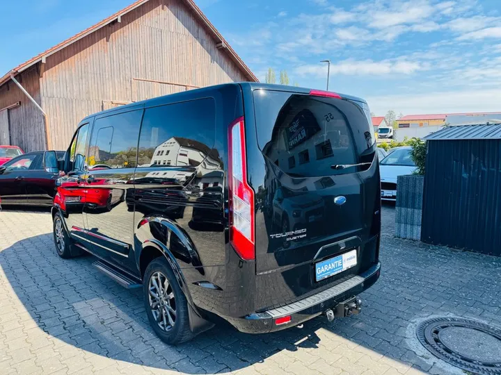 Ford Tourneo Custom