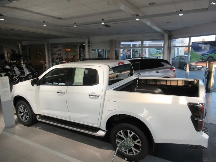 Isuzu D-Max