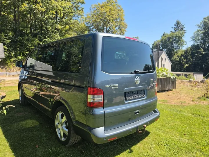 Volkswagen T5 Multivan