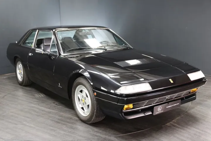 Ferrari 412