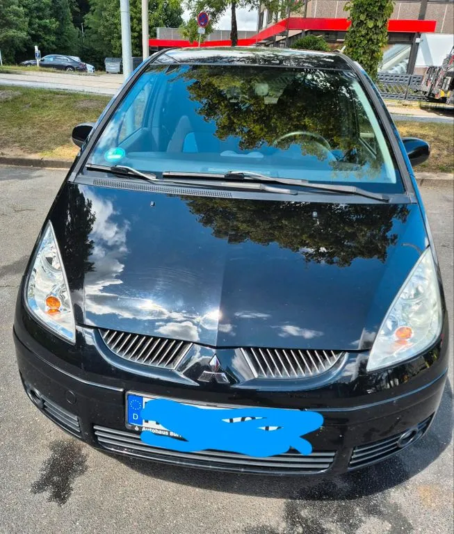Mitsubishi Colt