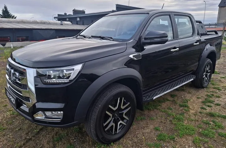JAC 8 Pro